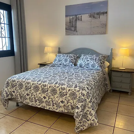 Palm Villa *